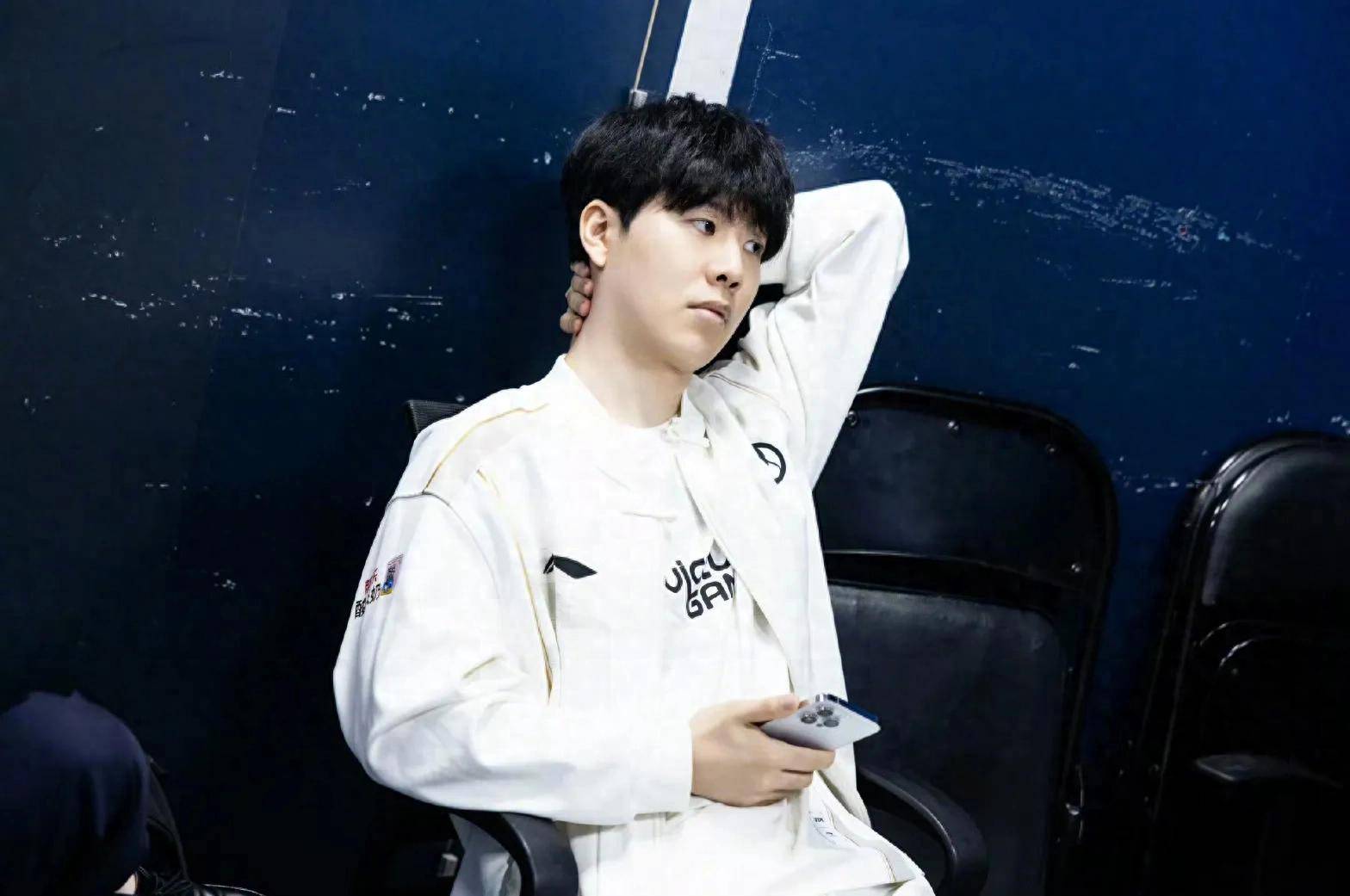 25秋第七周最佳阵容：武汉ES四人上榜，Alan获双料周最佳