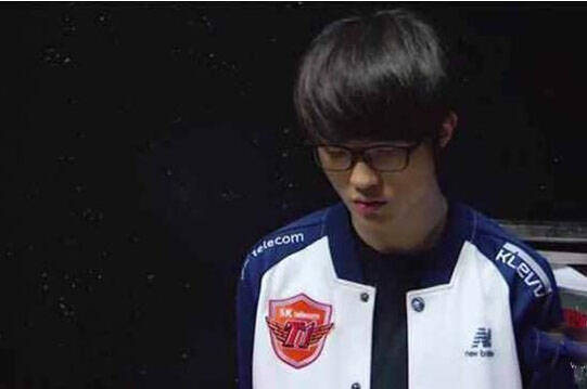 Zhuo ：有冒泡赛打已经很知足了，毕竟登峰组0-8冒泡赛好好加油吧